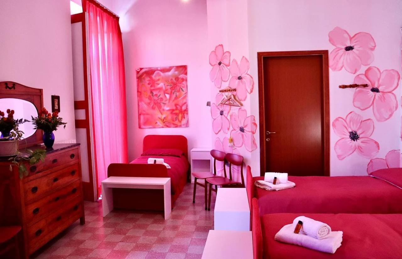 Ostello Casa di Chiara Crotone Esterno foto