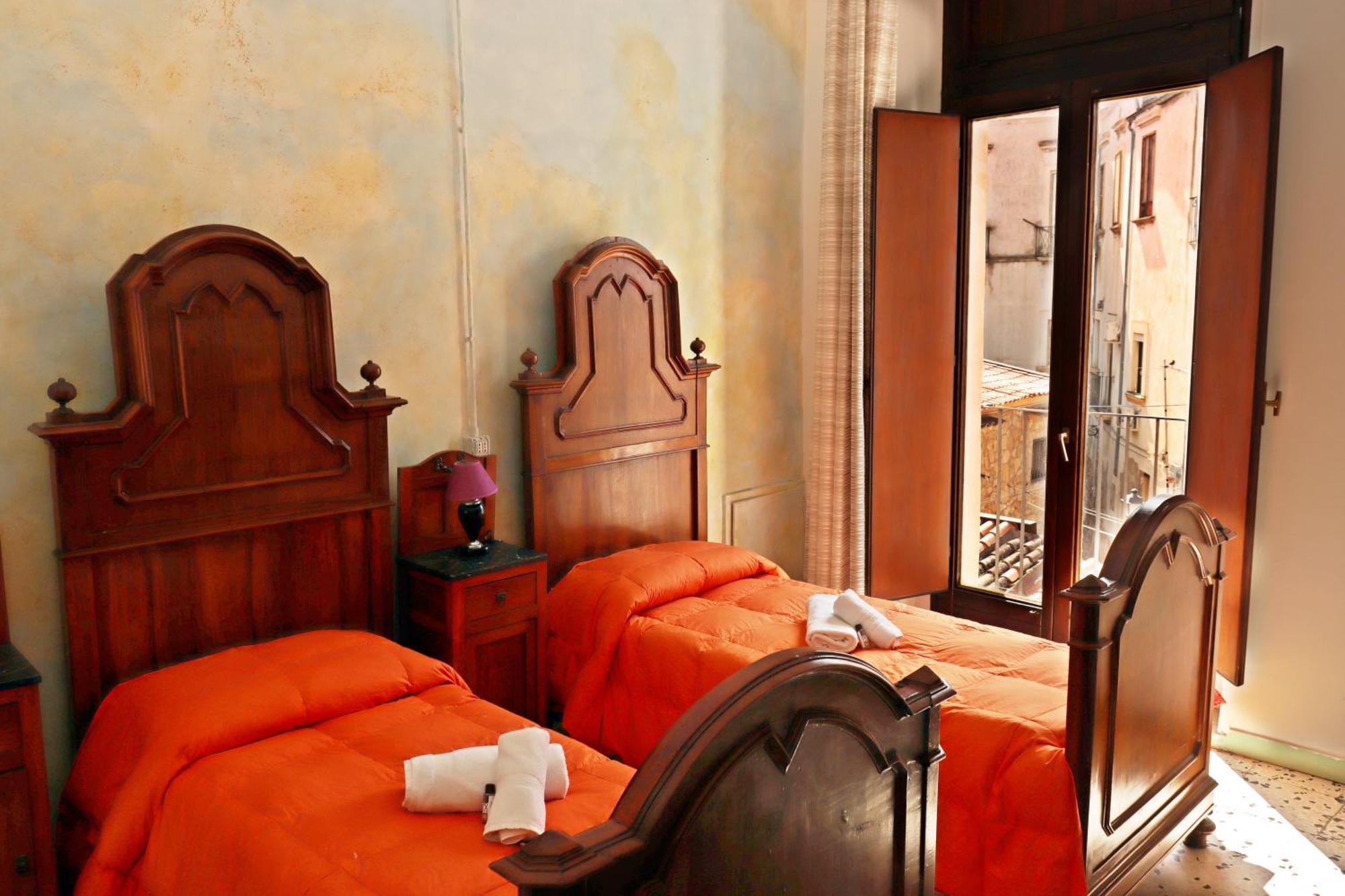 Ostello Casa di Chiara Crotone Esterno foto
